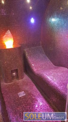 Infrarotliege im Dampfbad-Tepidarium
